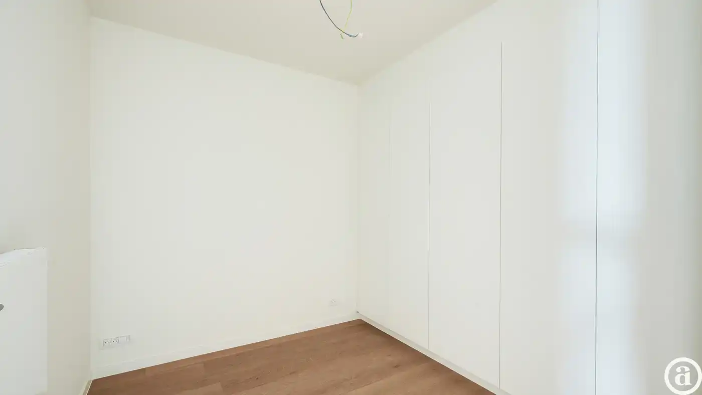 Nieuwbouw appartement met grote terrassen. foto 9