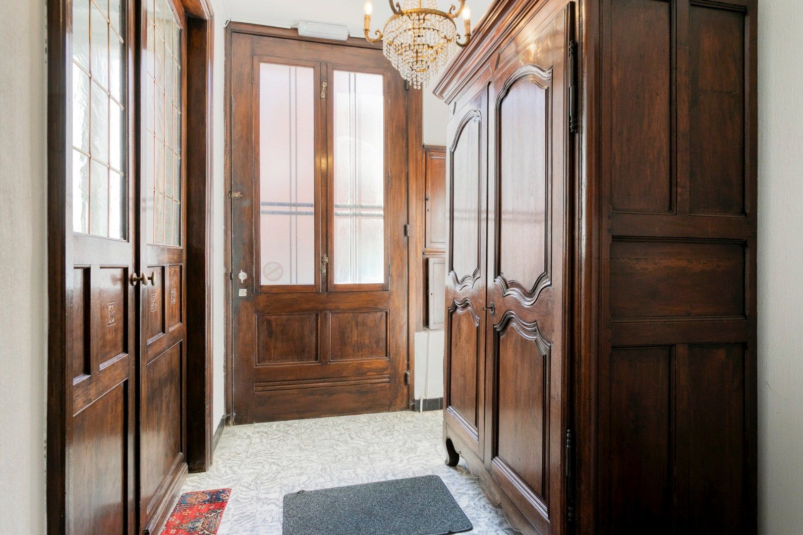 Herenwoning met naastliggend pand in centrum Lauwe! foto 3