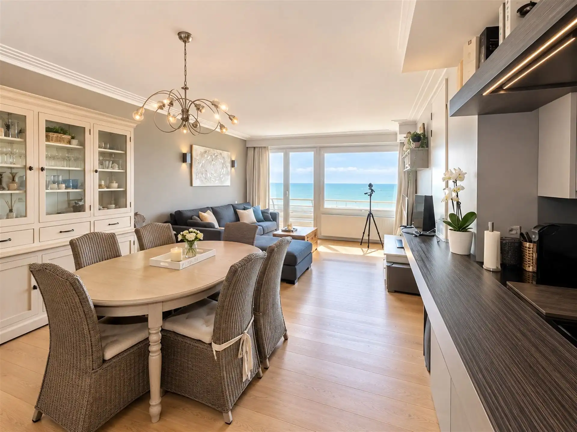 Uniek penthouse met 3 slaapkamers en zeezicht foto 2