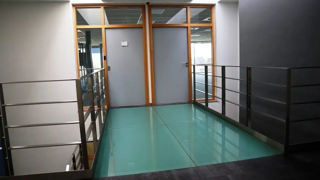 Strategisch gelegen eigentijdse kantoren te huur in Merelbeke-Melle foto 7