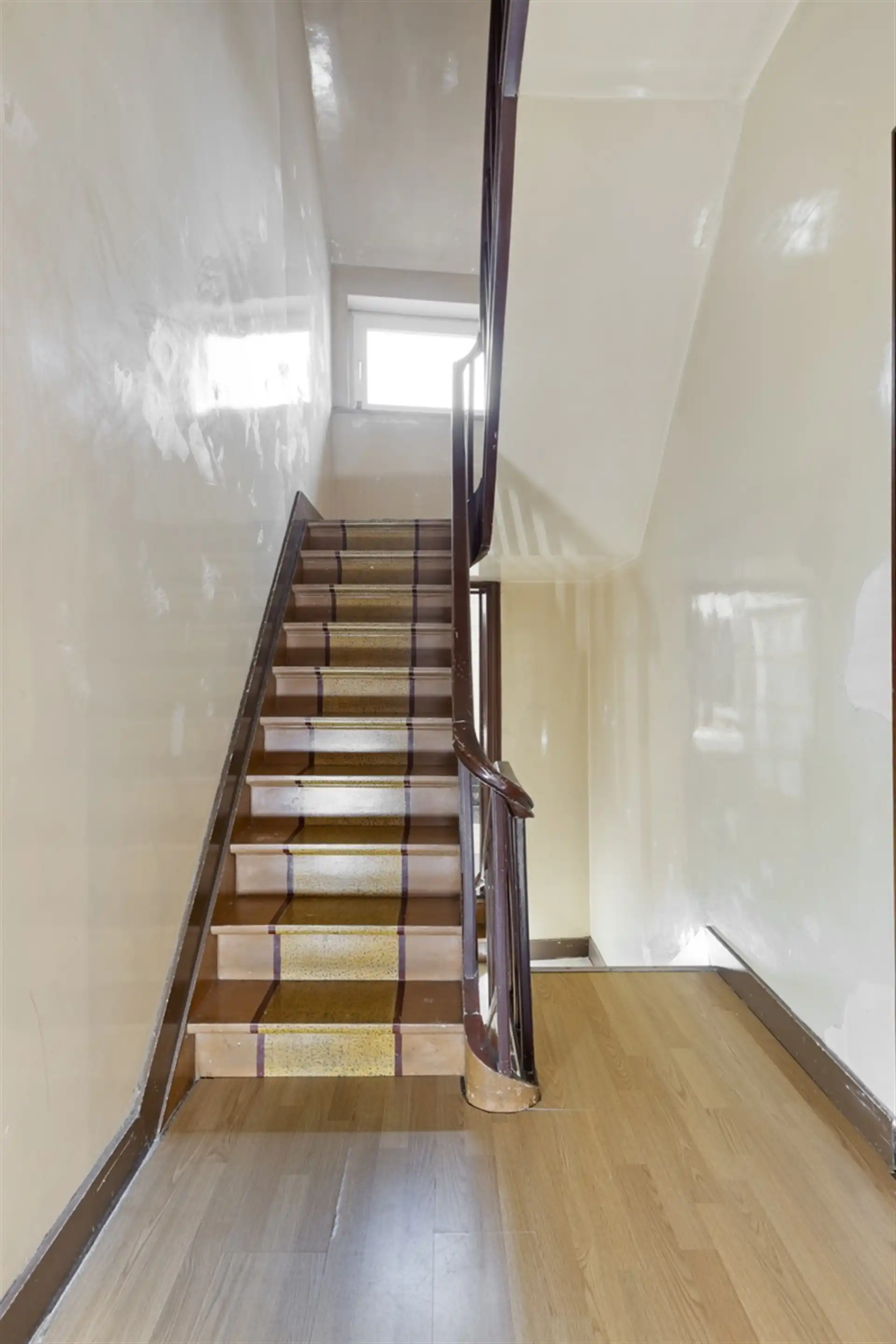 Gerenoveerde rijwoning foto 10