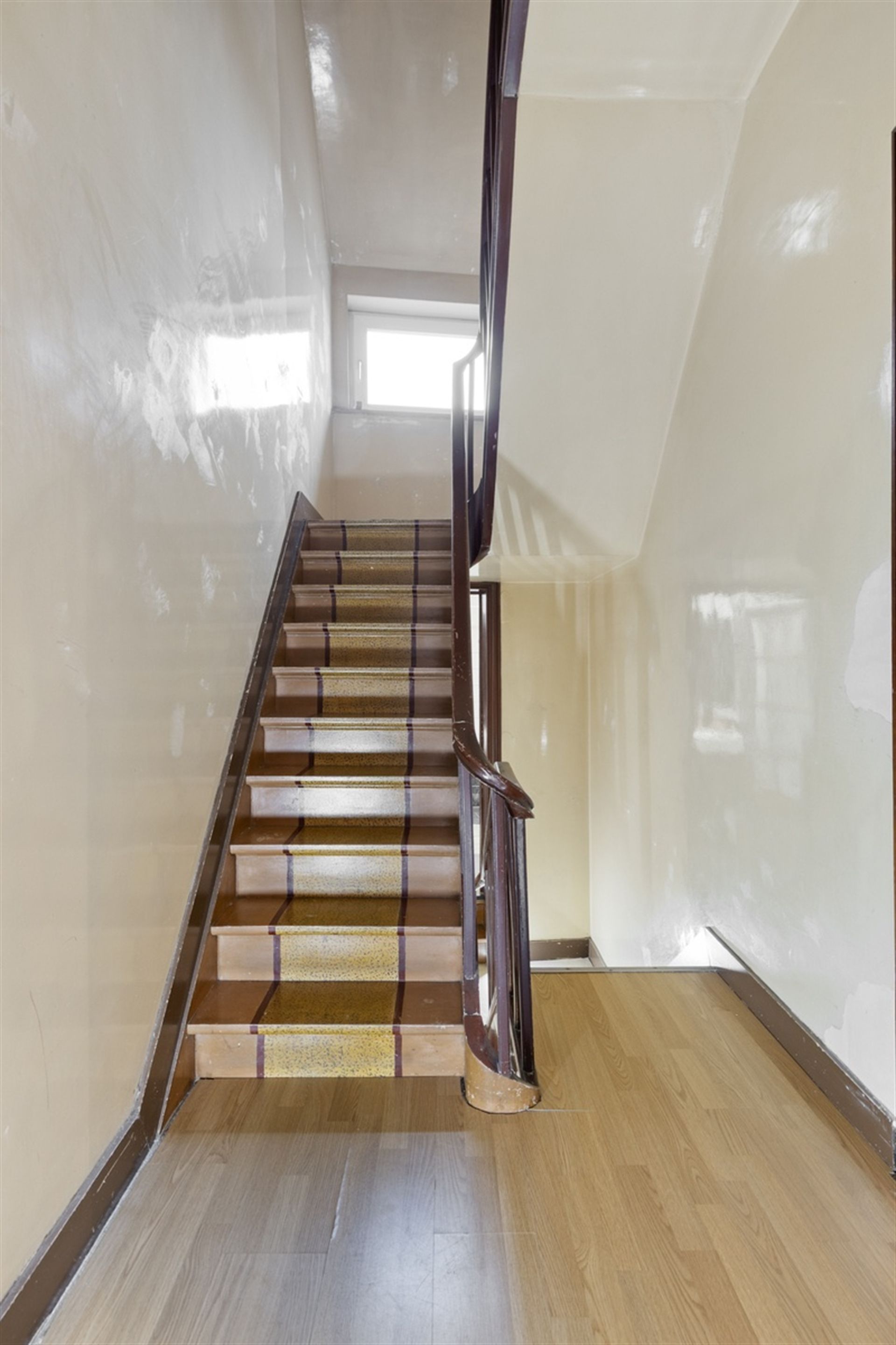 Gerenoveerde rijwoning foto 10