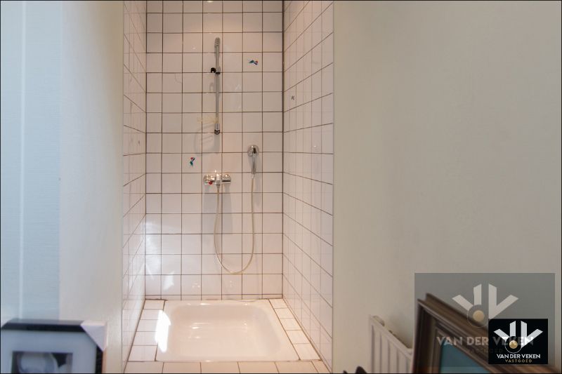 Zeer ruime gezinswoning met tal van mogelijkheden in Houthalen foto 27