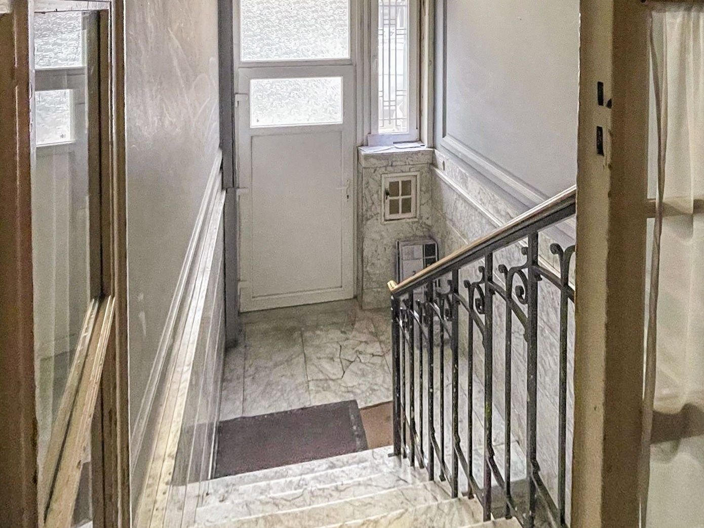 UITSTEKEND GELEGEN OPBRENGSTGEBOUW (375M²)! foto 4