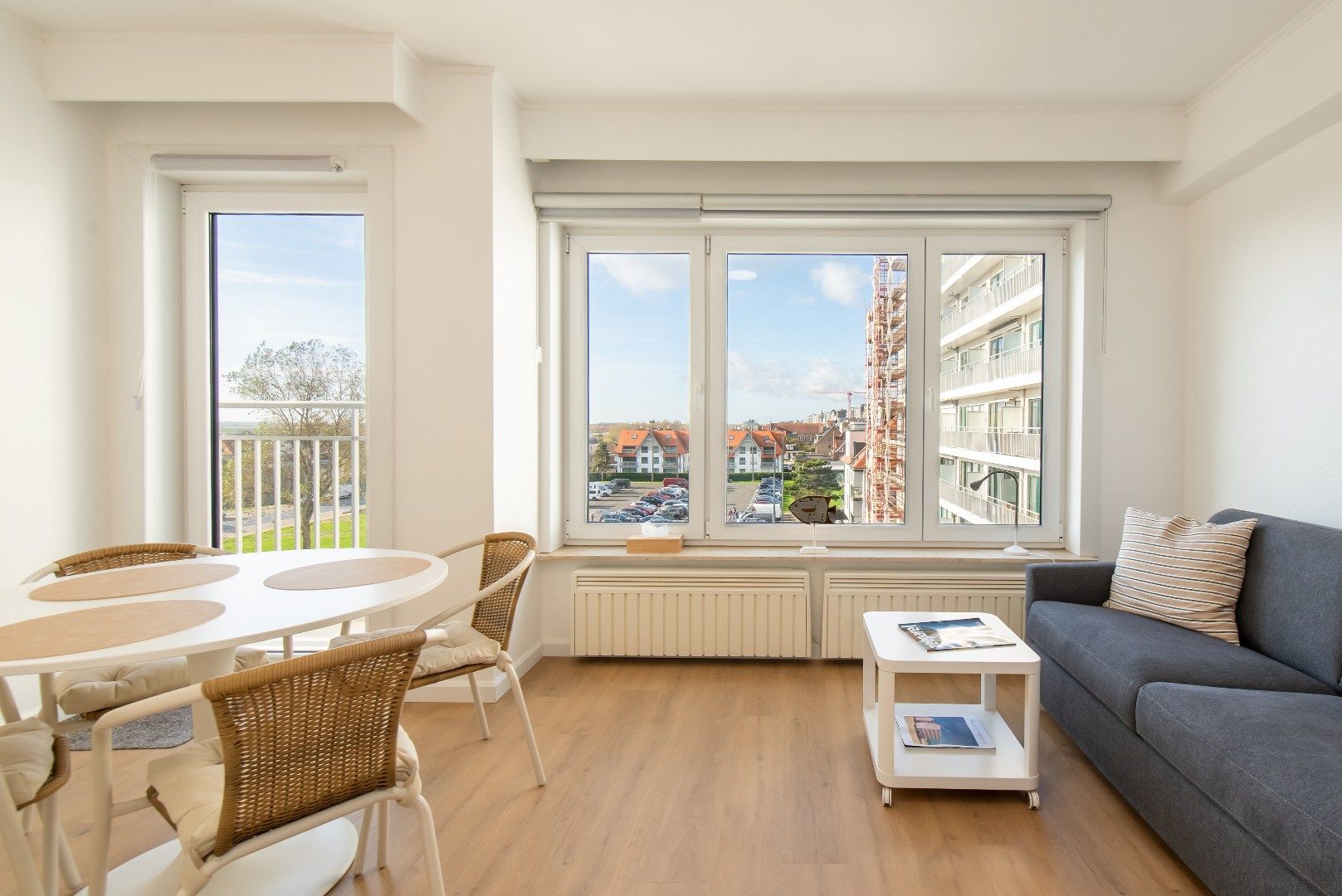 Mooi vernieuwde studio gelegen op de vierde verdieping met zonneterras foto 6