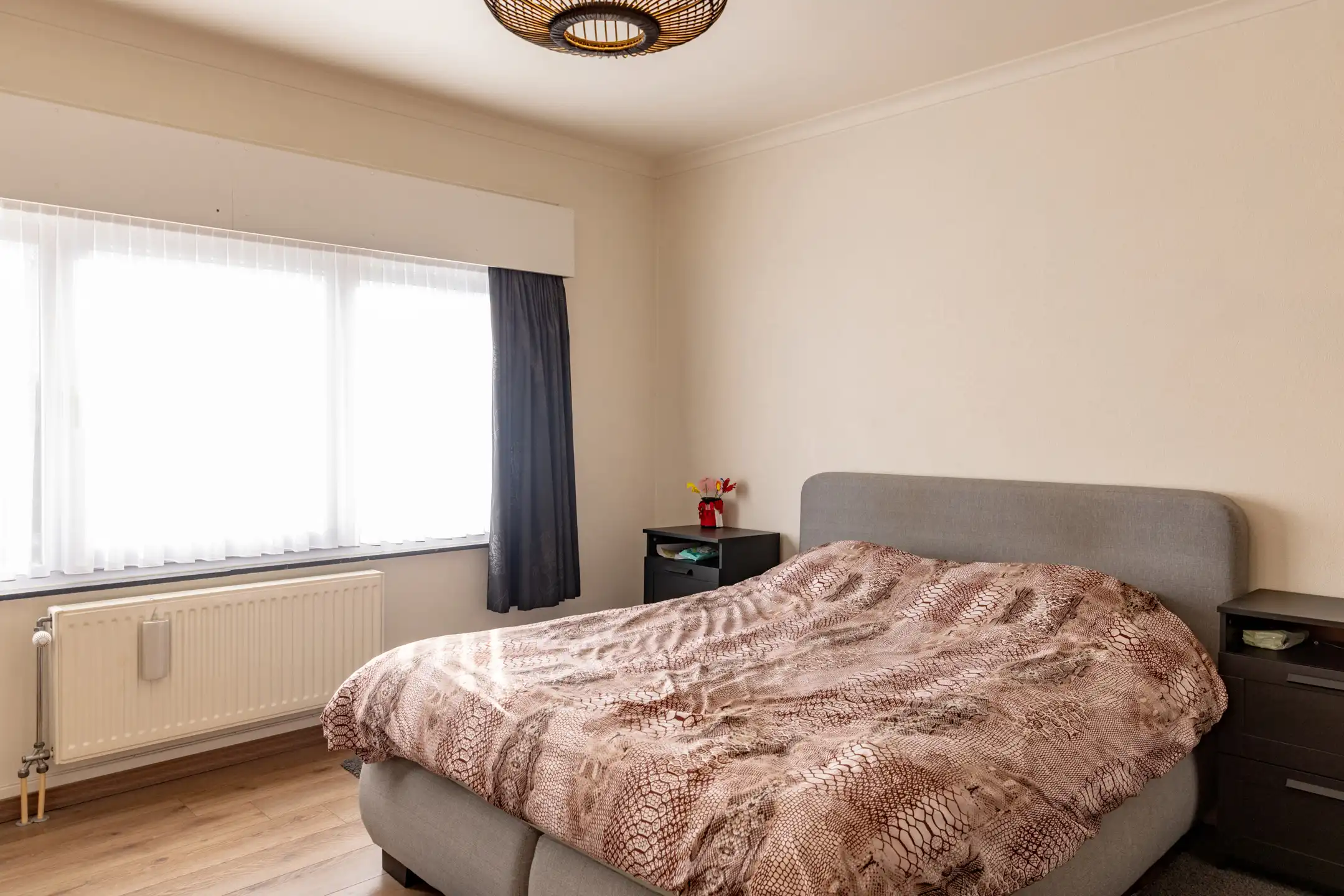 Ruime half-open bebouwing vlak aan de dijk van de Schelde foto 10