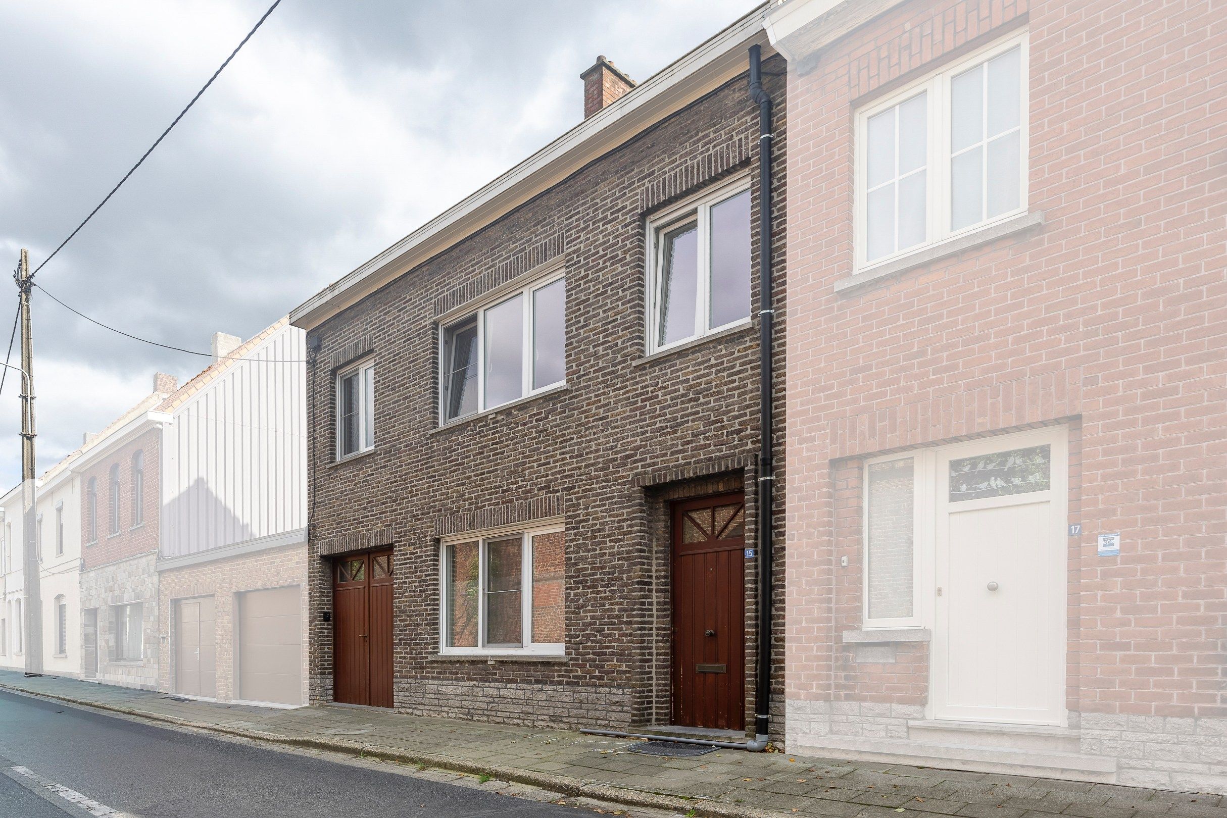 INSTAPKLARE GEZINSWONING IN WAREGEM foto {{pictureIndex}}