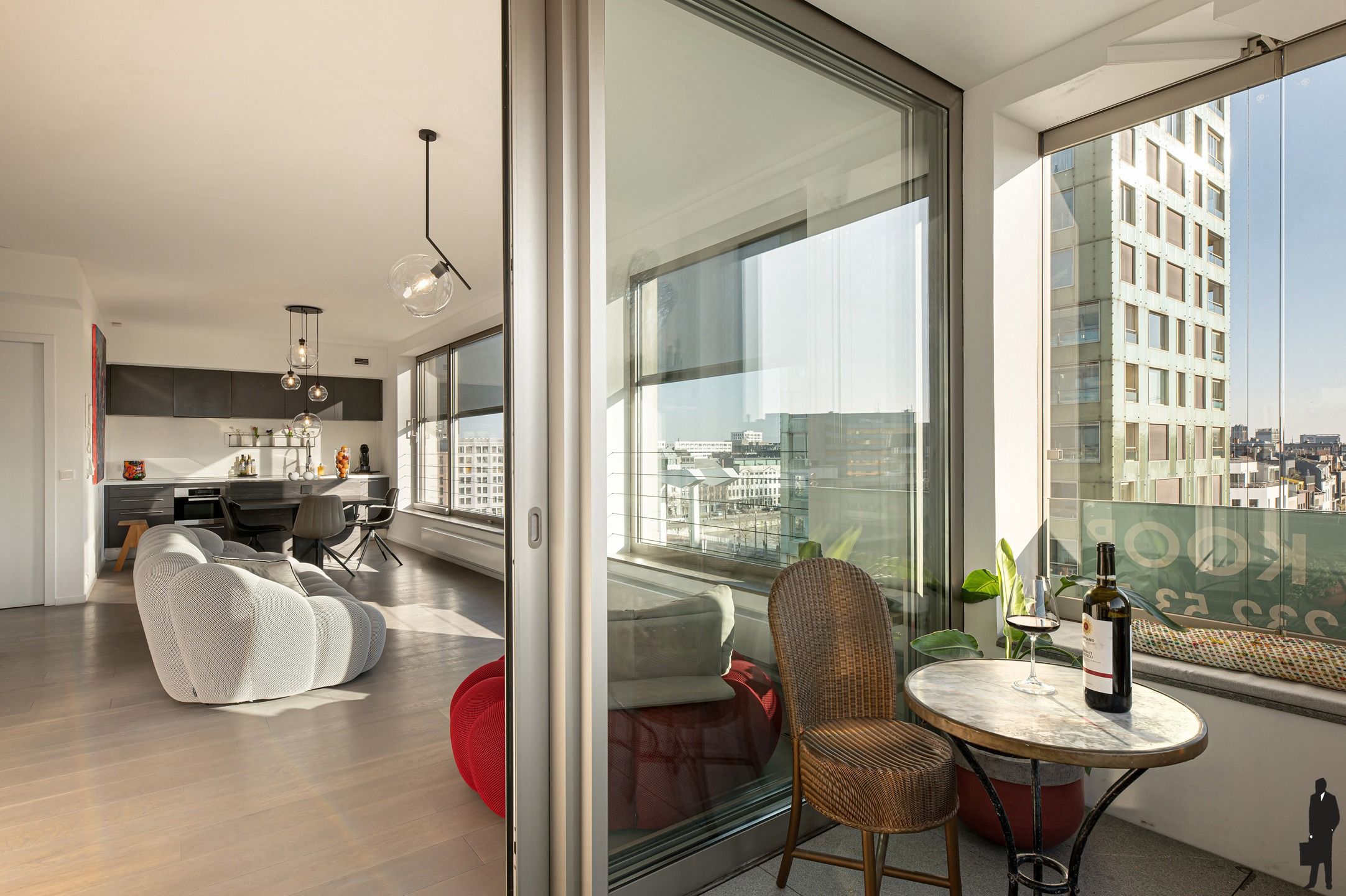 Stijlvol appartement met zicht over het Eilandje foto 3