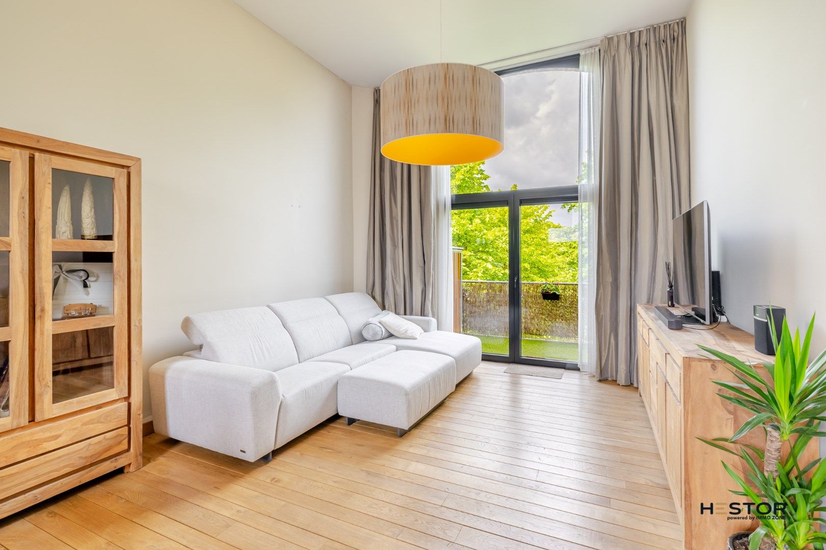 Ruim duplexappartement aan het rustige Sint-Rochushof foto 4