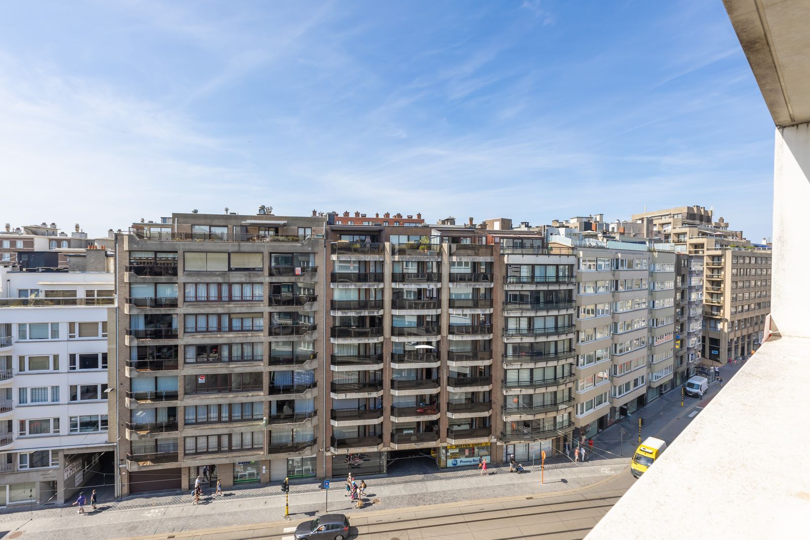 Uniek appartement met ruim terras in jong gebouw foto 4