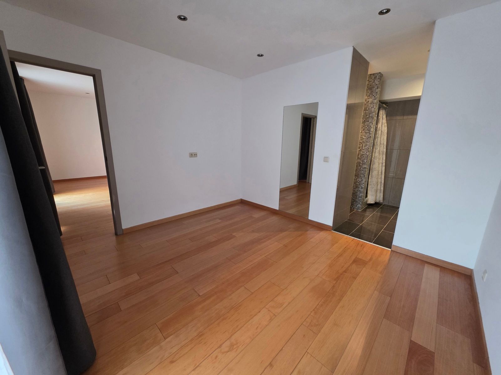 Appartement te huur foto 7