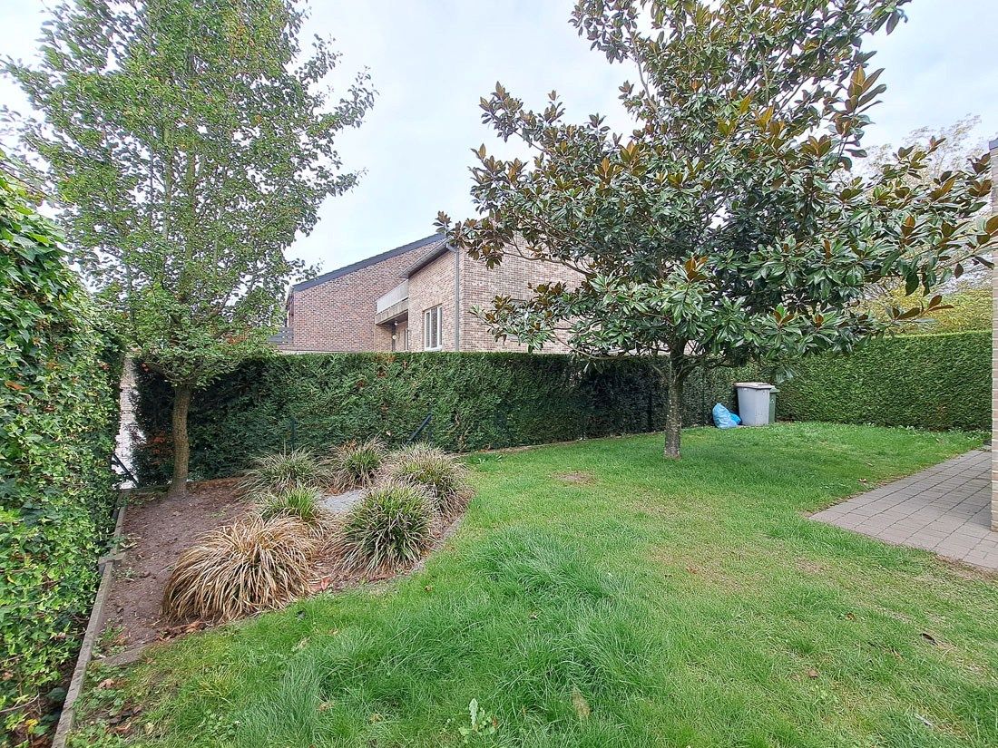 Eigentijdse driegevelwoning te Oudsbergen foto 17