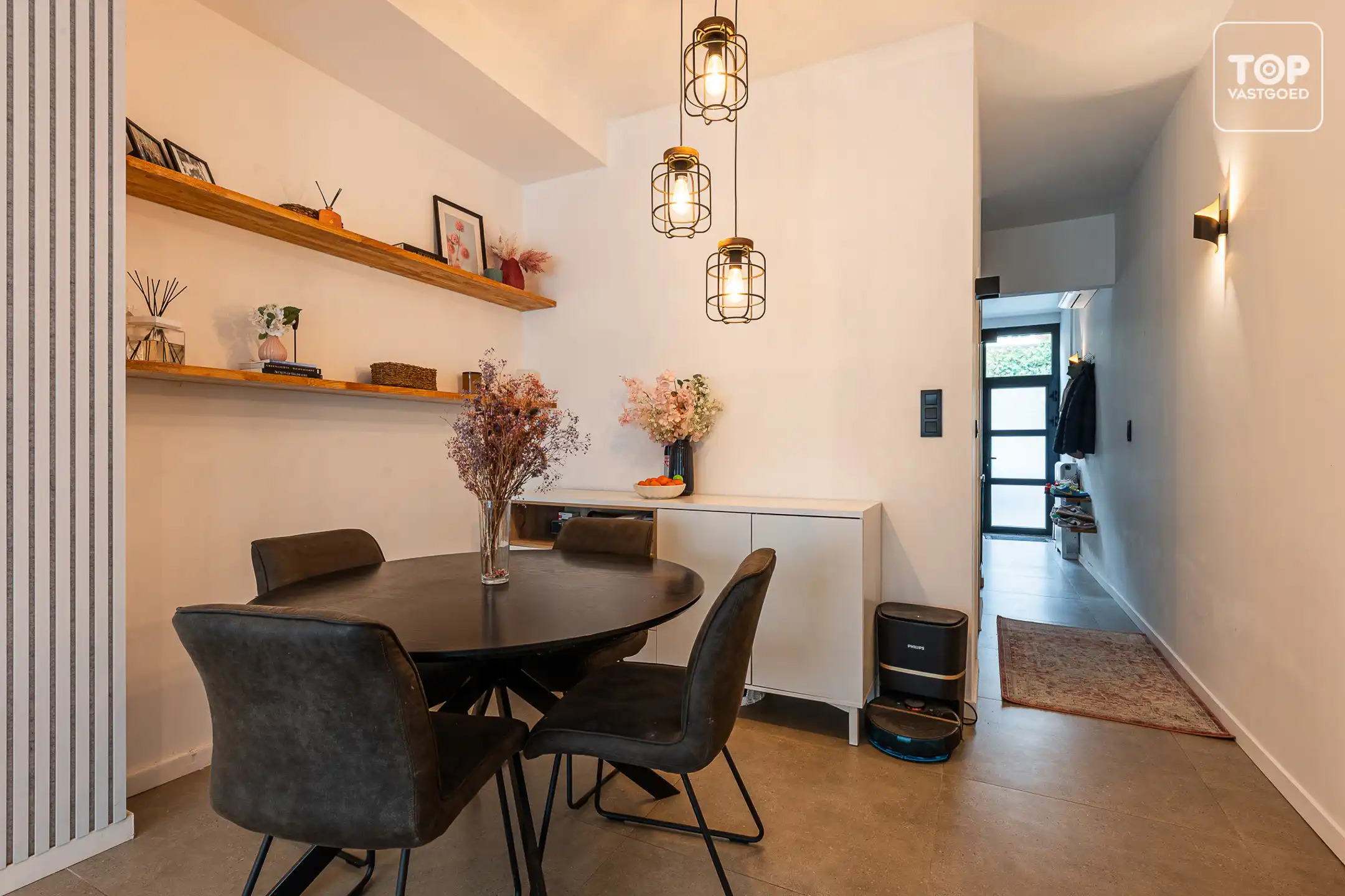 Recent gerenoveerde woning met 4 slaapkamers op TOPlocatie foto 11