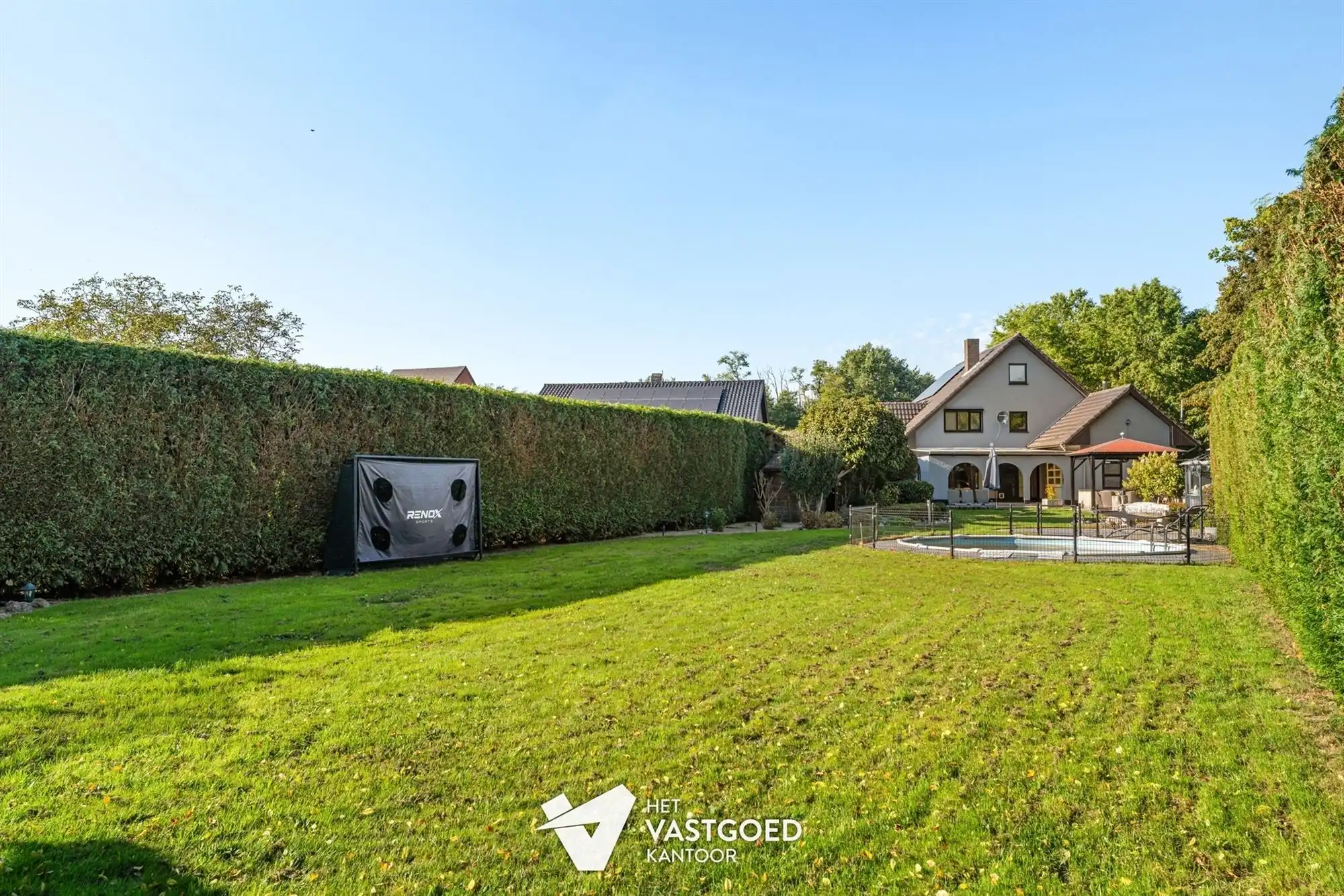 ZEER RUIME, GERENOVEERDE WONING OP TOP-LIGGING! foto 44