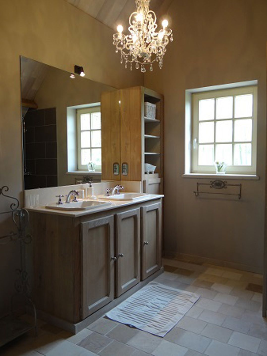 Gerestaureerde vierkantshoeve met B&B op 80 are grond foto 44