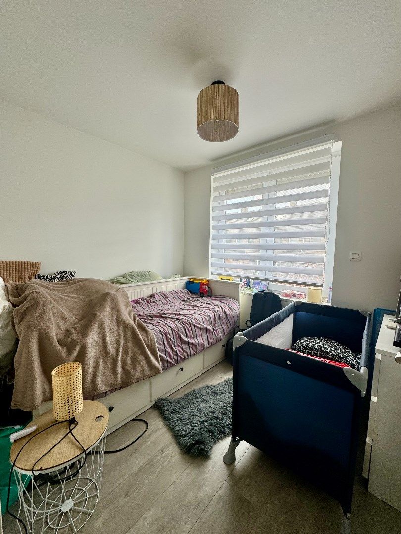 Te koop halfopen woning met garage foto 13