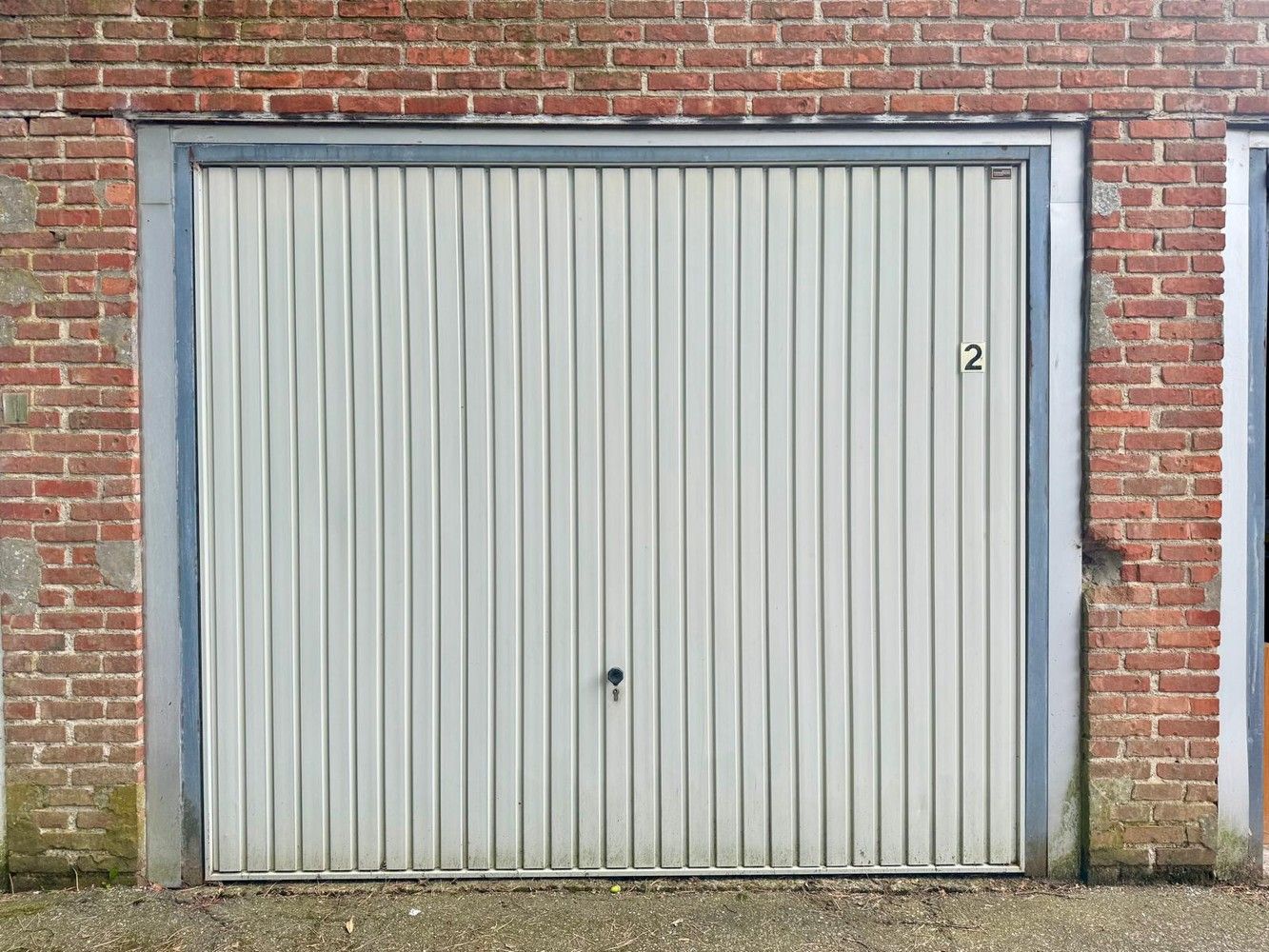 BOVENGRONDSE GARAGE (NR.2) foto 2