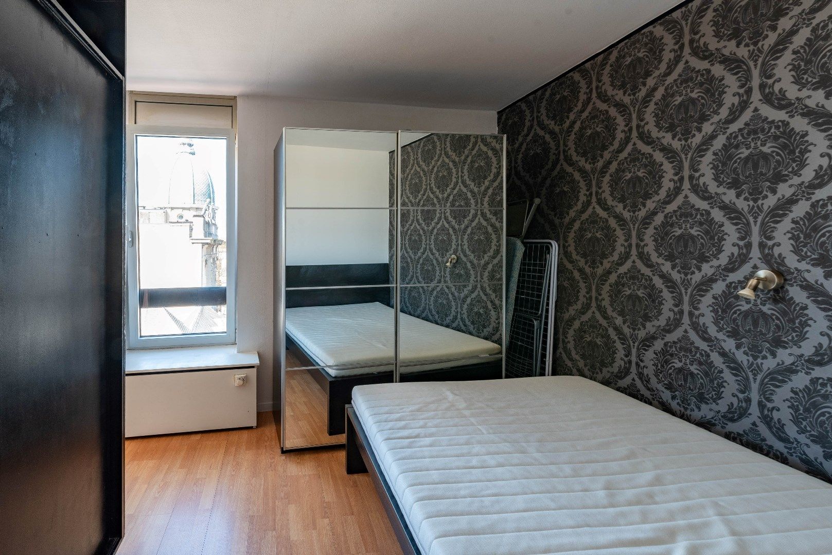 Lichtrijke studio foto 5