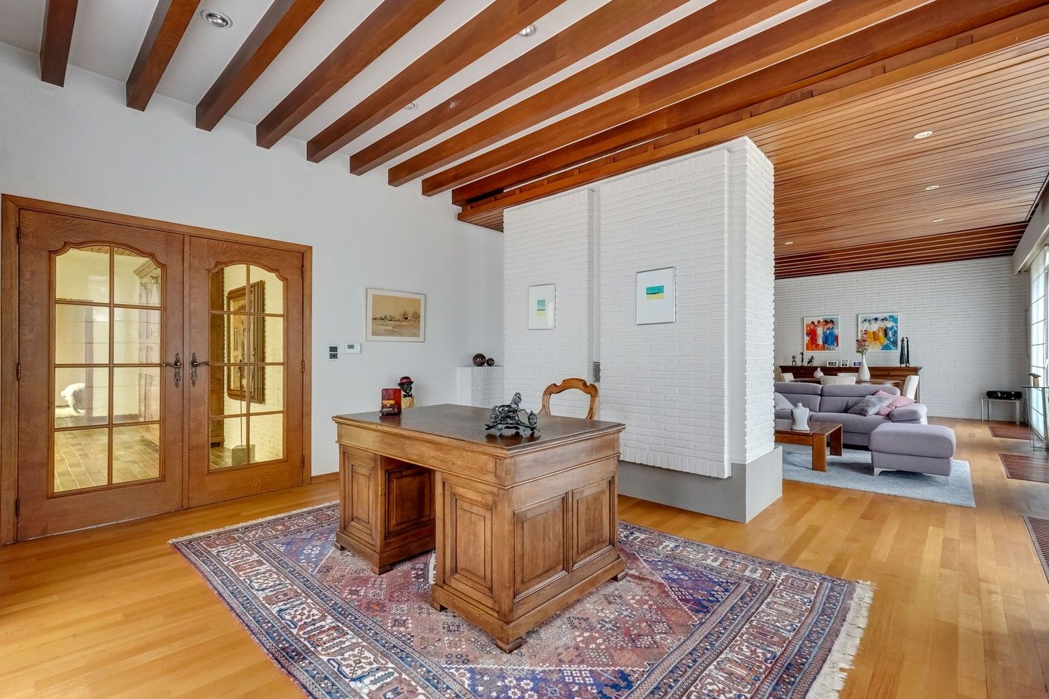 Karaktervol landhuis op 13a62ca, met polyvalente (bedrijfs)hal foto 14