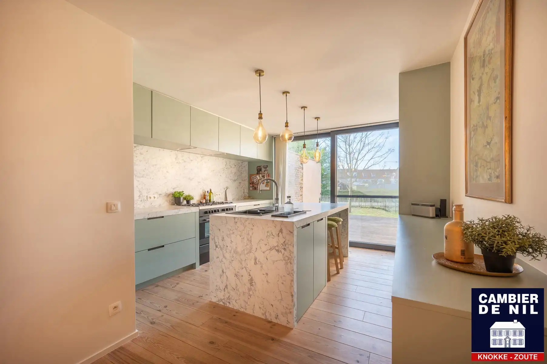 Volledig vernieuwde, gezellige woning foto 7