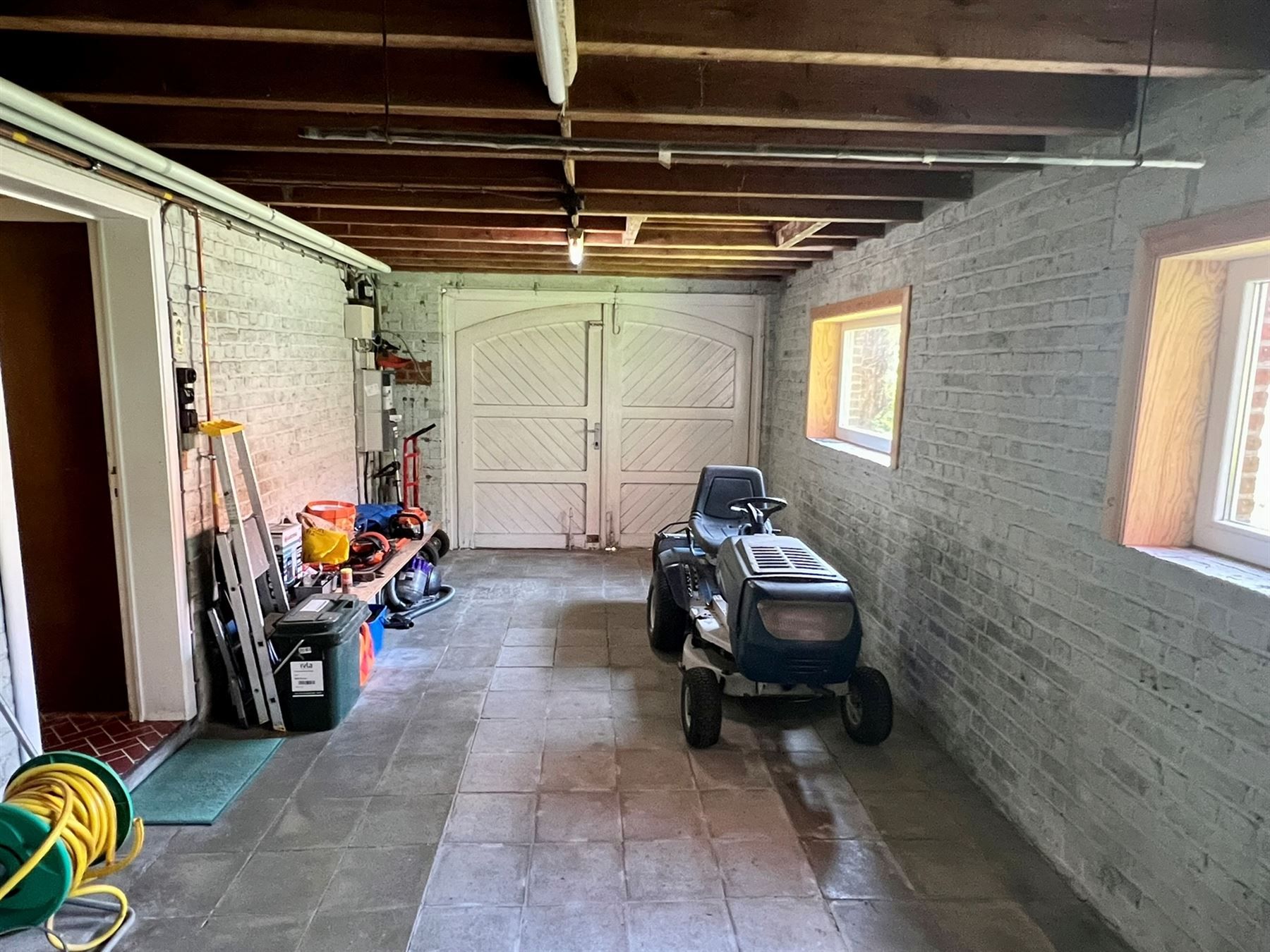 Ruime eigendom met woning, atelier en uitbreidingspotentieel  foto 9