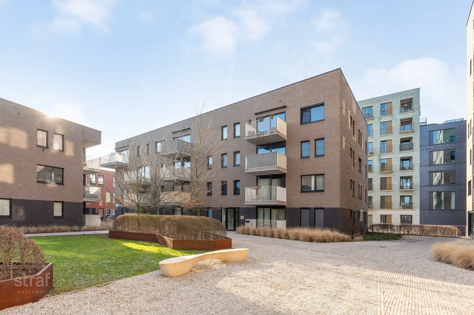 Twee slaapkamers, autostaanplaats, Galgenweel én hartje Antwerpen op één plek foto 16
