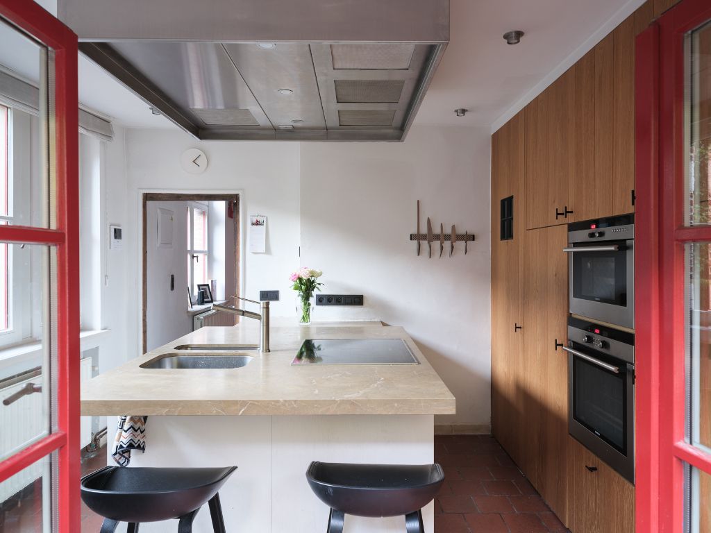 Patershol. Exceptionele eigendom met bijzondere buitenruimte en nabijgelegen overdekte autostaanplaats foto 8