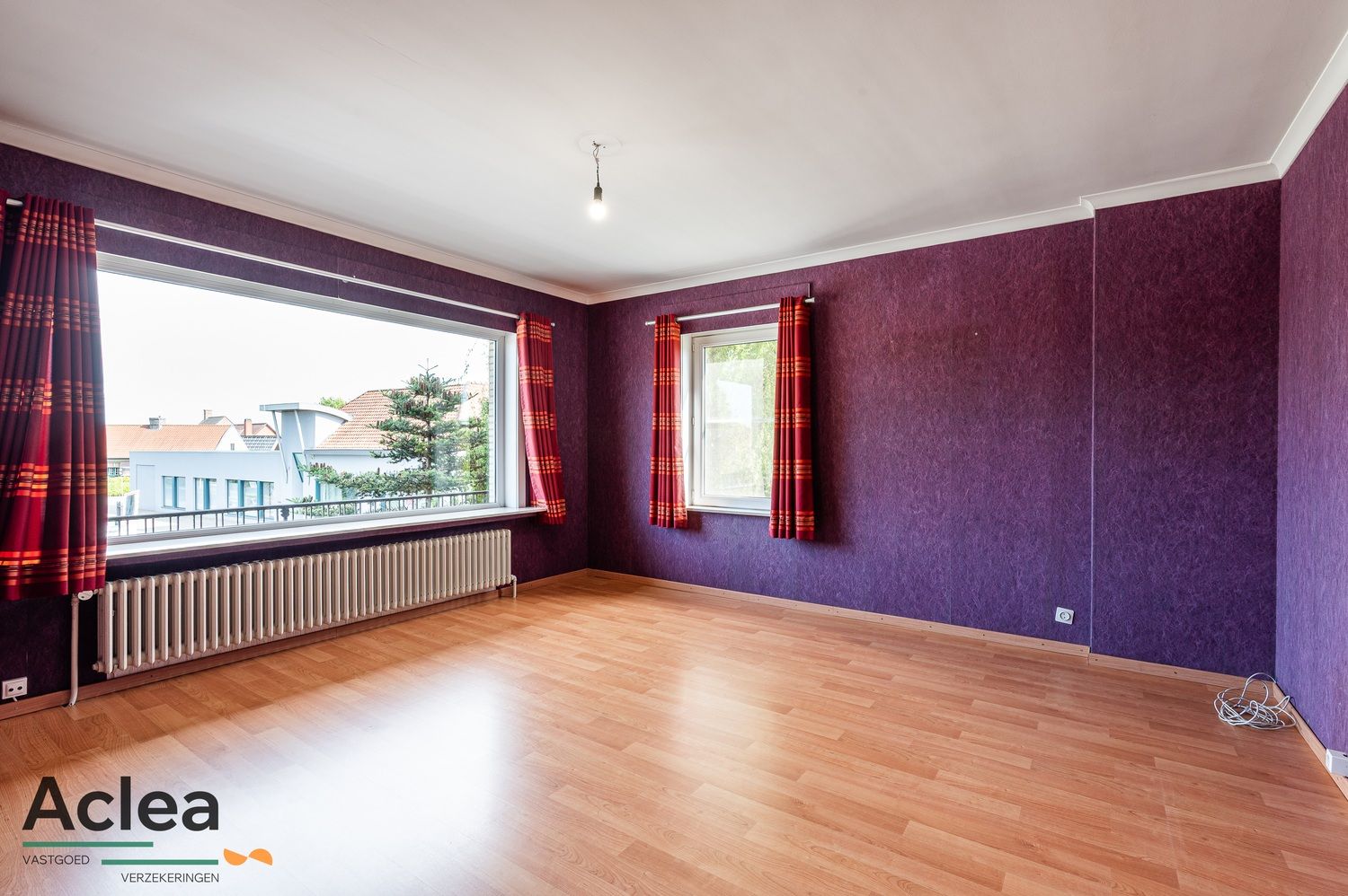 Ruime halfopen bebouwing met 5 slpks op strategische locatie in Zomergem foto 26