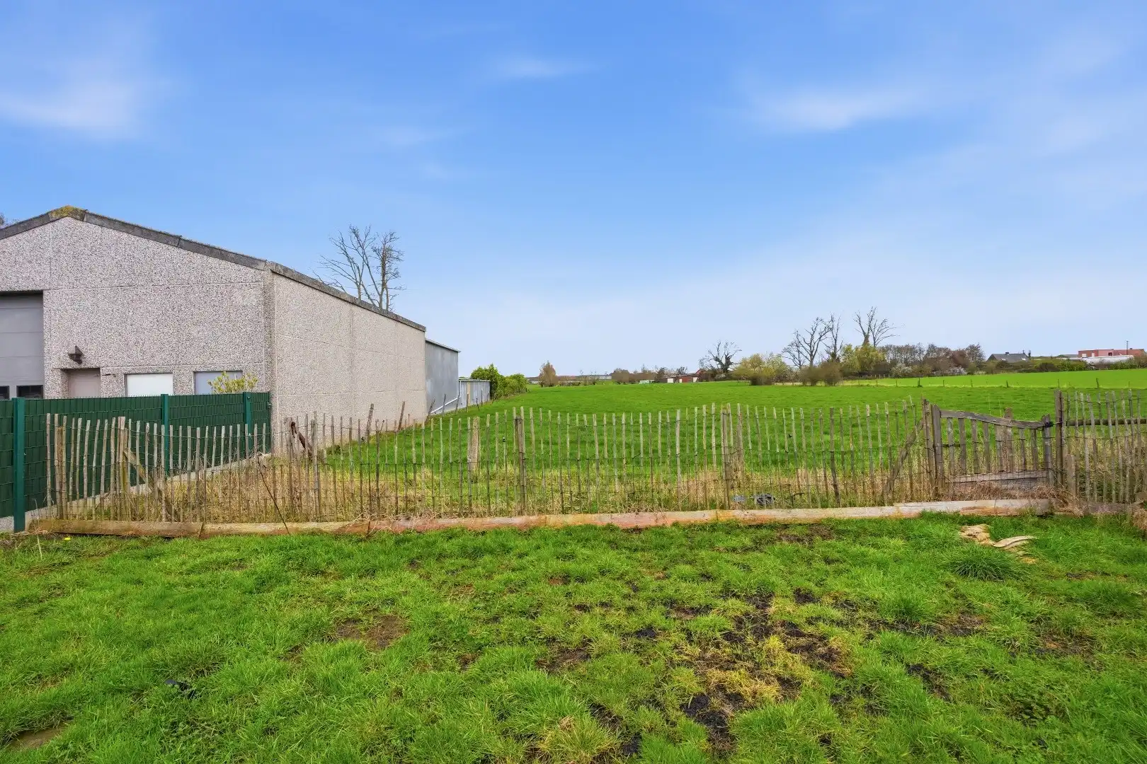 Rustig gelegen, alleenstaande woning op ruim perceel van 2210 m² foto 20