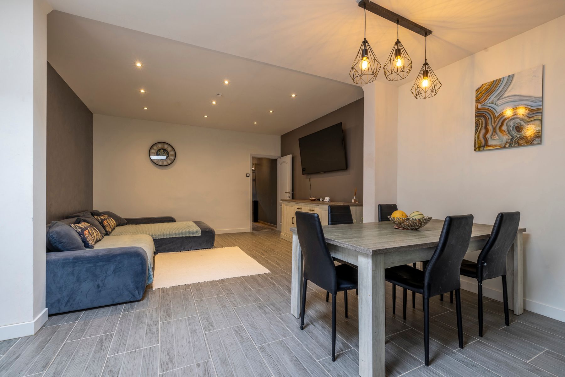 Instapklare woning met 4 slaapkamers en aangename tuin! foto 4