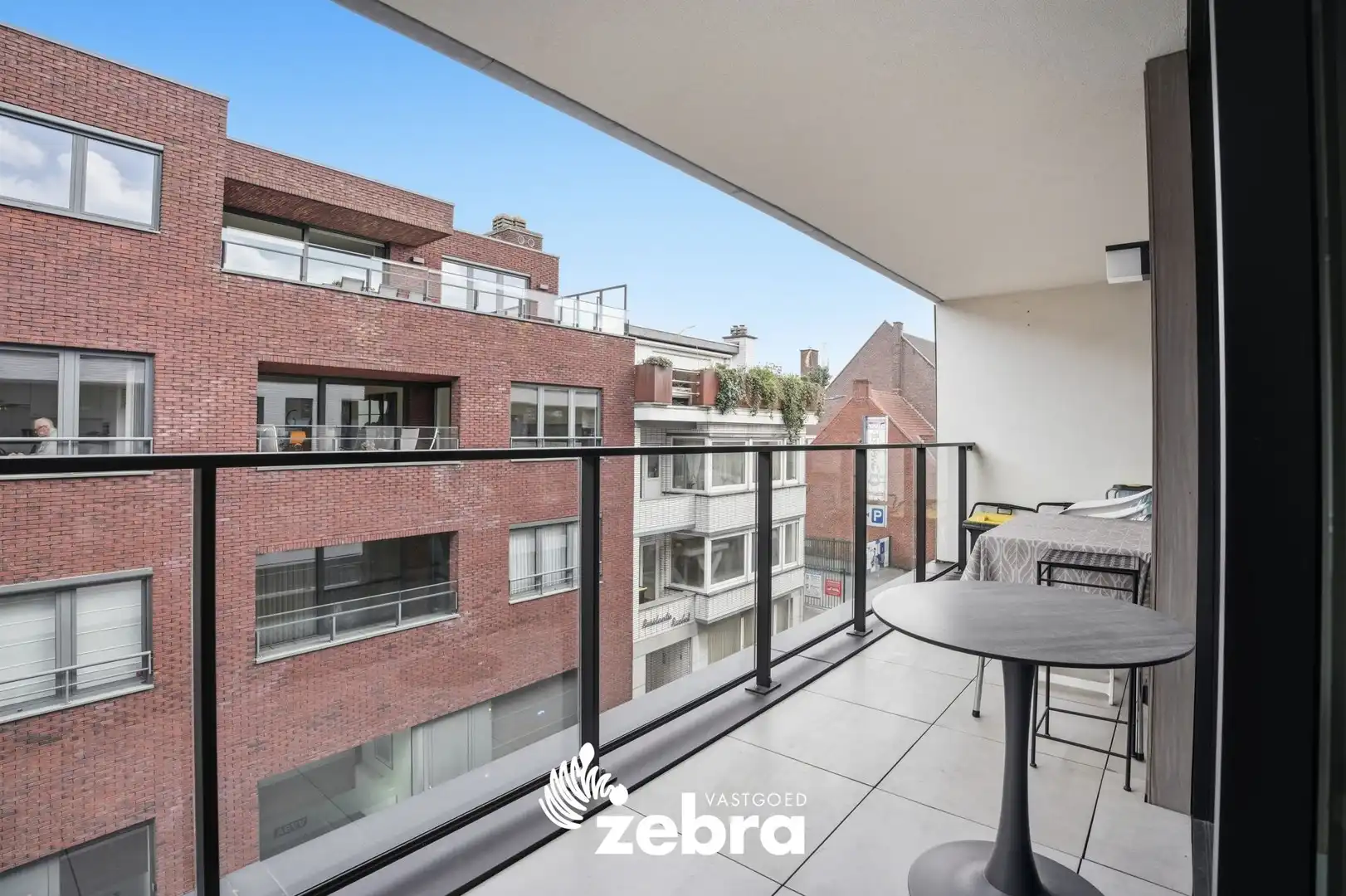 Instapklaar appartement met 2 slaapkamers en terrassen op topligging in Tielt! foto 18