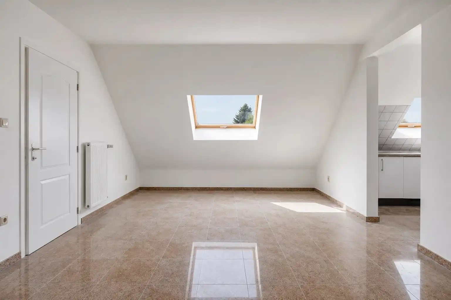 EXCLUSIEF APPARTEMENT VAN 154 M² MET 3 SLPK'S EN 2 BADK'S IN KERMT foto 18