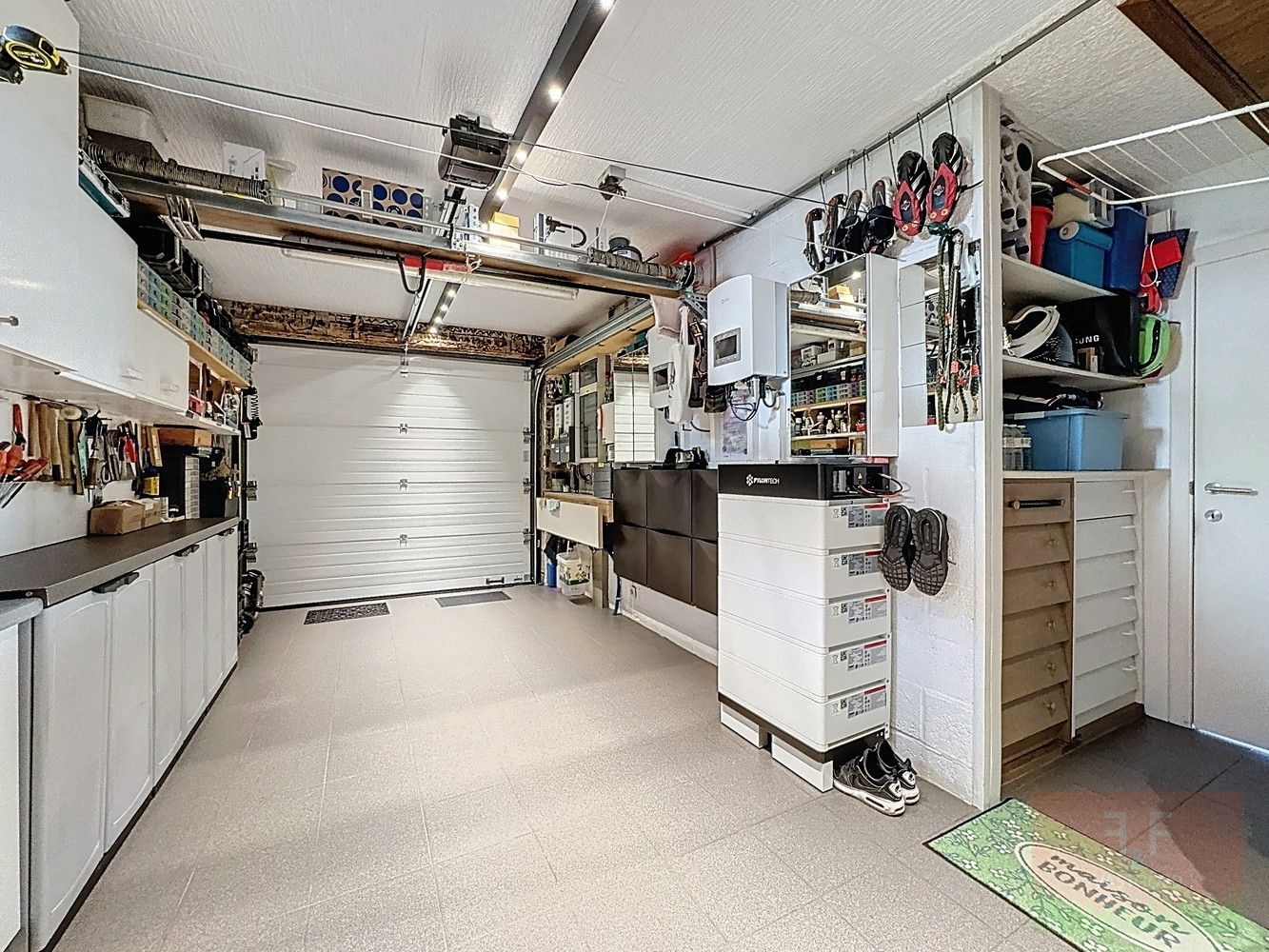 Instapklare energiezuinige vrijstaande bungalow met 3 slaapkamers en inpandige garage foto 21