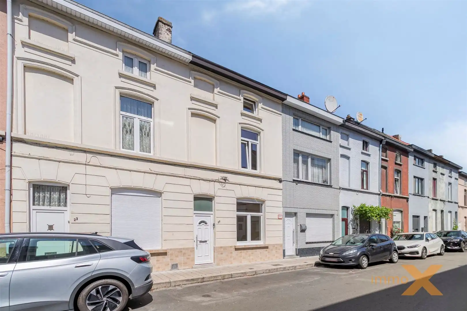 INSTAPKLARE WONING MET 3 SLAAPKAMERS foto {{pictureIndex}}