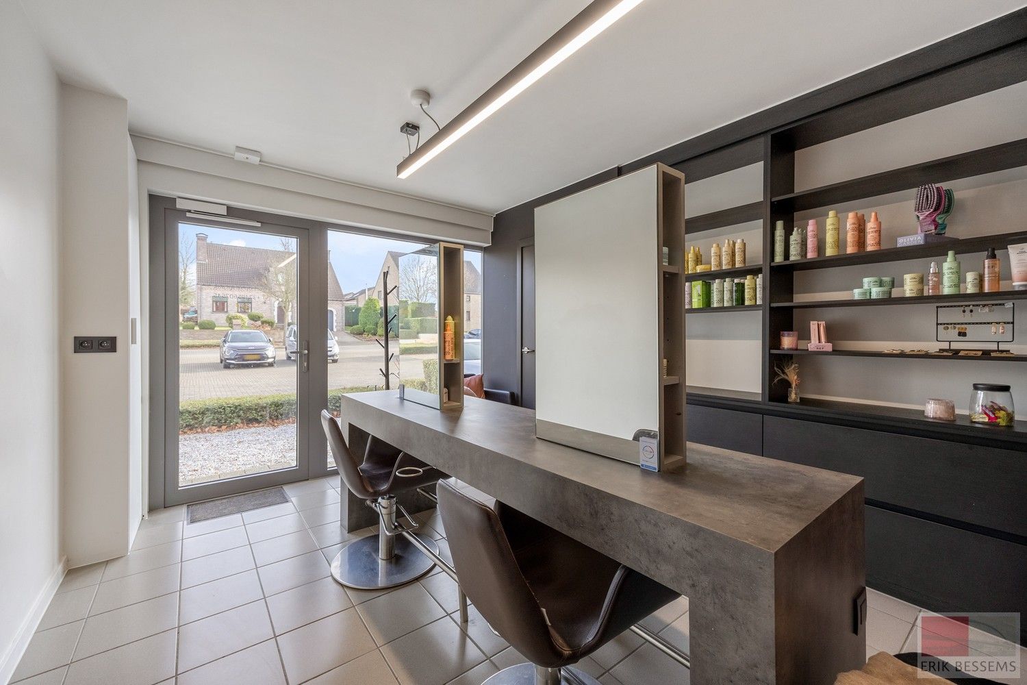 Instapklare woning in een rustige woonwijk te Zichen-Zussen-Bolder (Riemst). foto 4