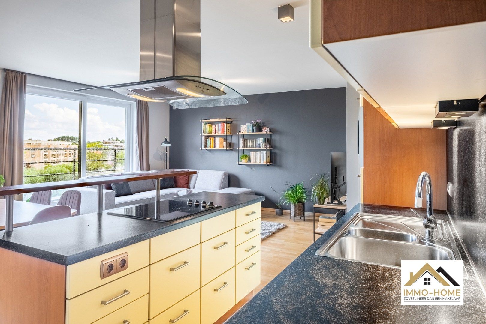 Lichtrijk instapklaar appartement op topligging Lokeren foto 4