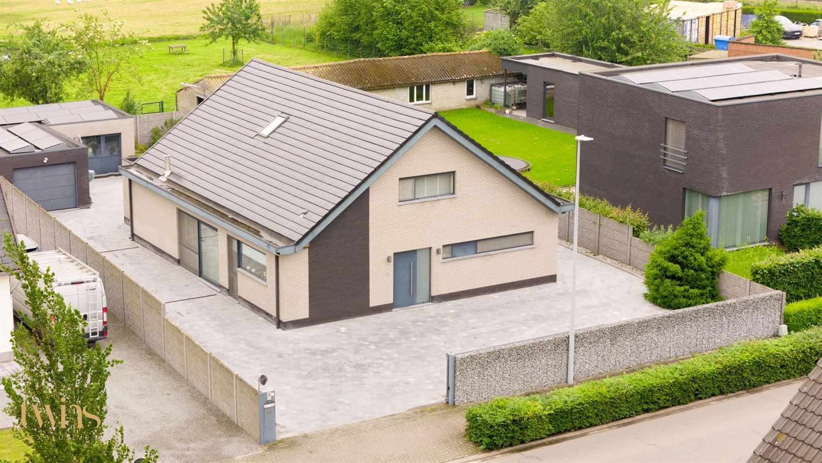 Vrijstaande villa met garage/bijgebouw, ruime oprit te Huivelde te Zele foto 42