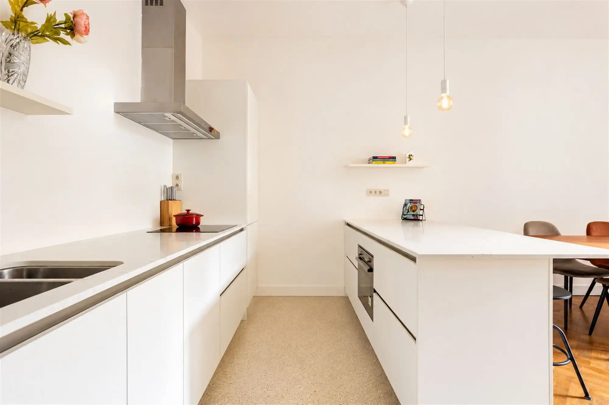 Charmant appartement (80m²) vlakbij centrum Antwerpen foto 4
