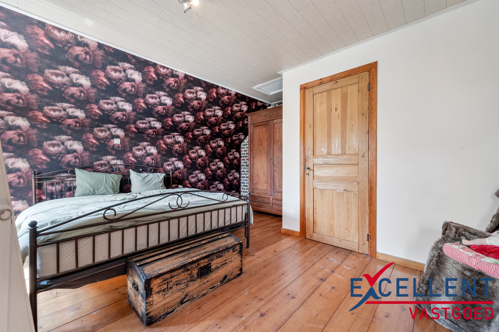Charmante woning in doodlopende straat te koop foto 12