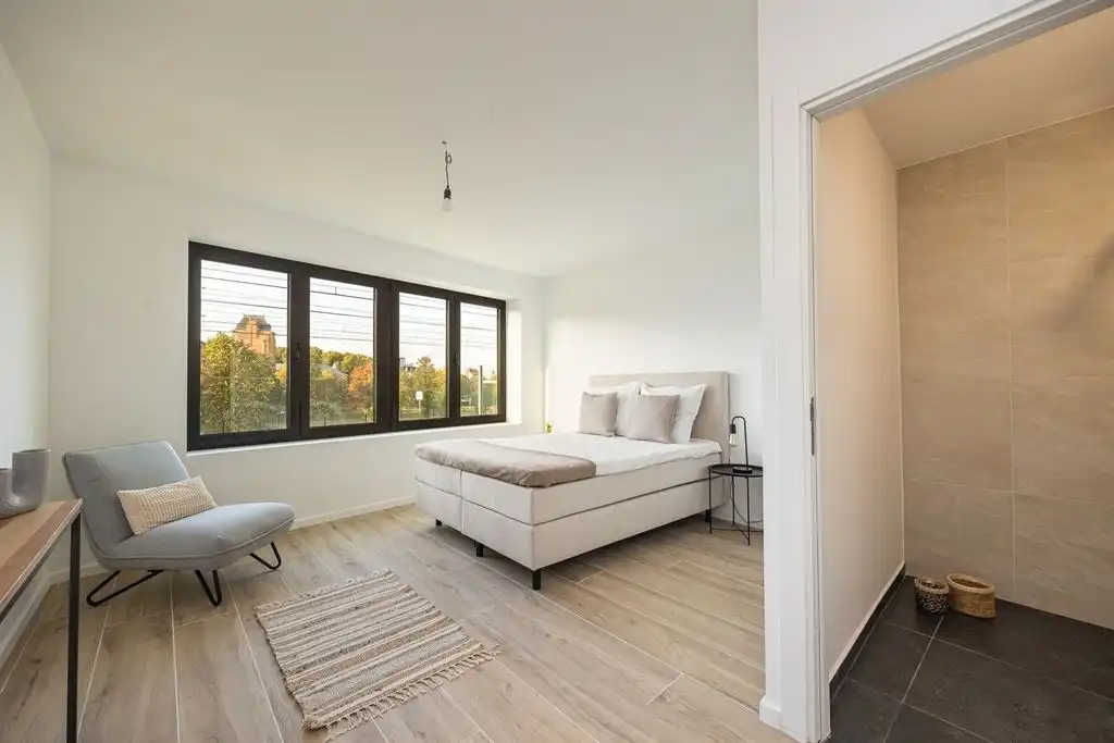 Unieke, energiezuinige woning met dakterras foto 8