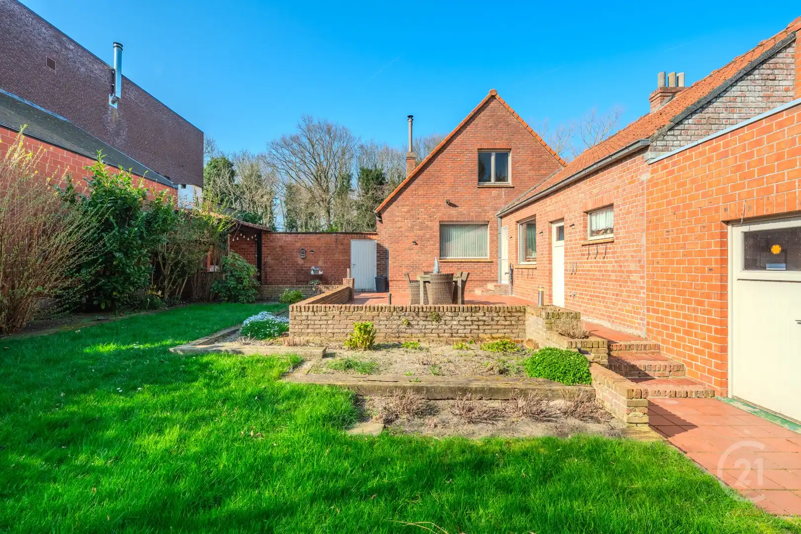 Gezellige woning met veel buitenruimte en rustige ligging foto 26