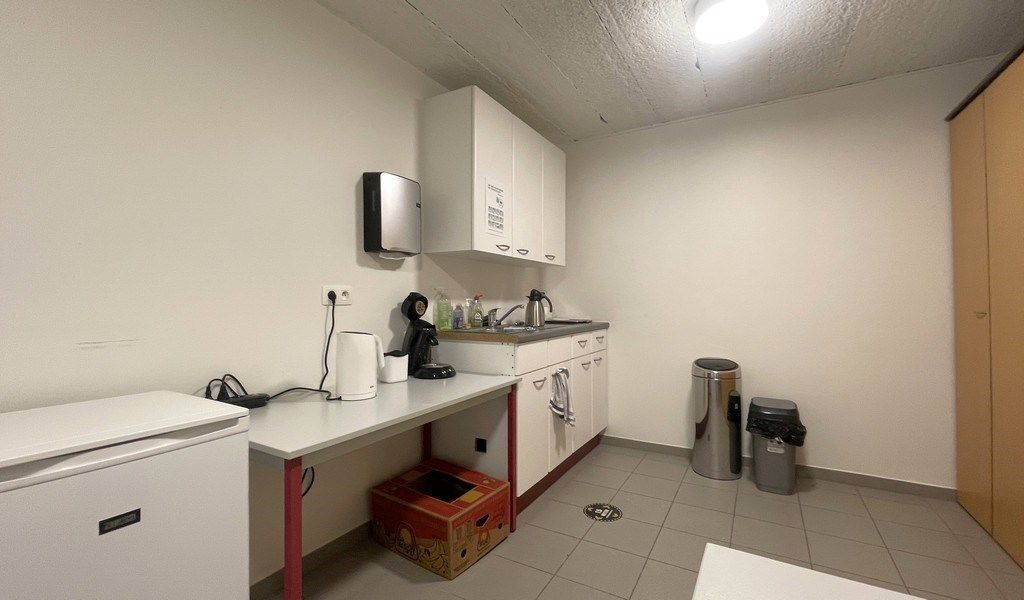 Gerenoveerd kantoor te huur vlakbij Technopolis in Mechelen foto 14