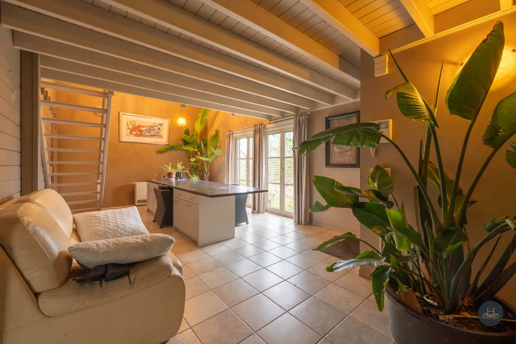 Instapklare vakantiewoning op prachtperceel van 13a22ca foto 6