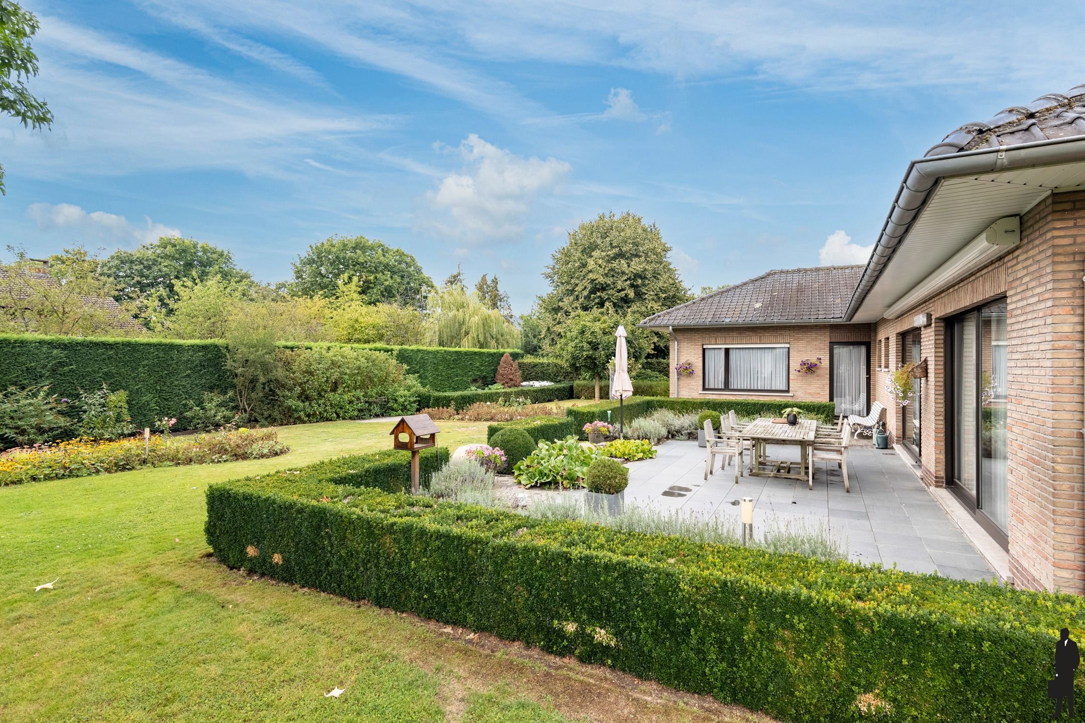 Te renoveren laagbouwwoning op royaal perceel in groene en rustige buurt van Oostmalle foto 8