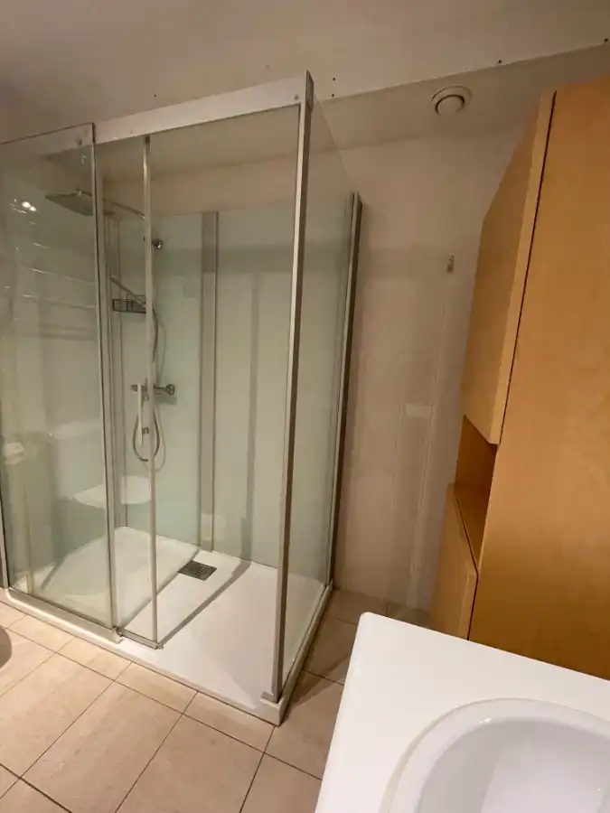 Gelijkvloers 1-slpk-APP + garage foto 25