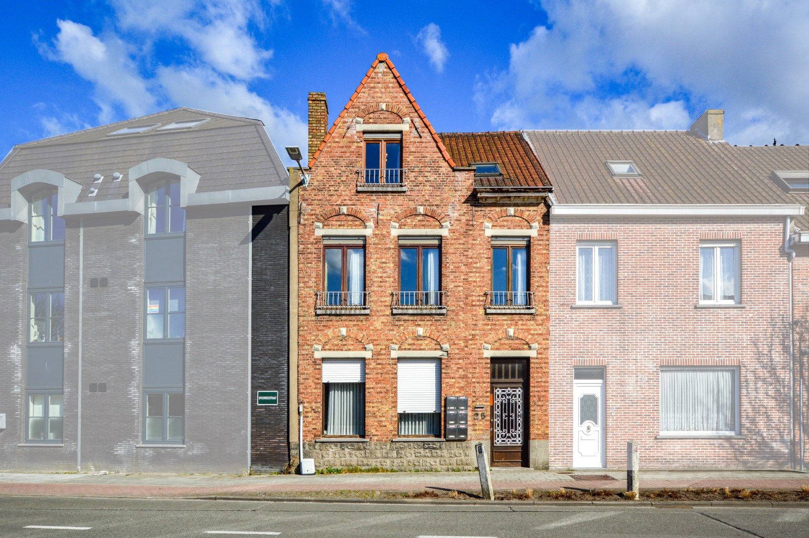 ()=>{if(producerUpdateValueVersion(node),producerAccessed(node),node.value===ERRORED)throw node.error;return node.value} Spoorwegstraat 25 - - 8200 Brugge