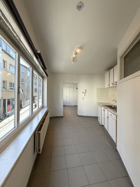 Leuke lichtrijke studio in hartje Gent foto 3