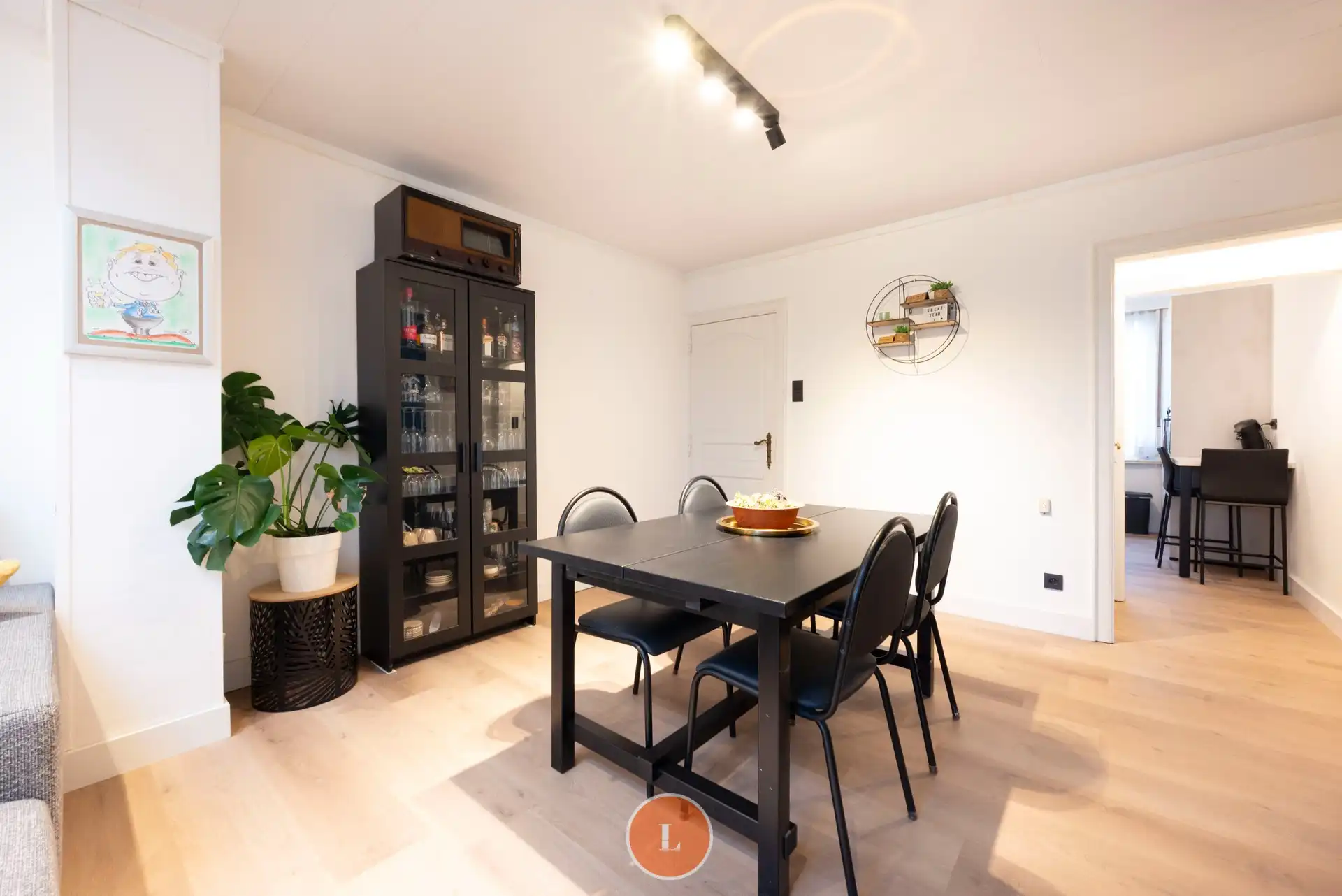 Instapklare stadswoning met 2 slaapkamers, ruime zolder en gezellige stadstuin foto 2