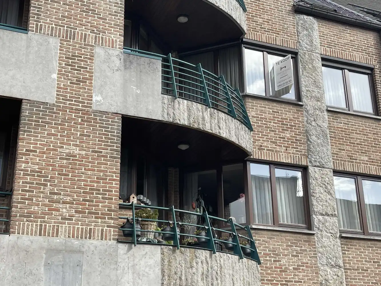 Ruim appartement met 2 slaapkamers in het hart van Genk foto 16