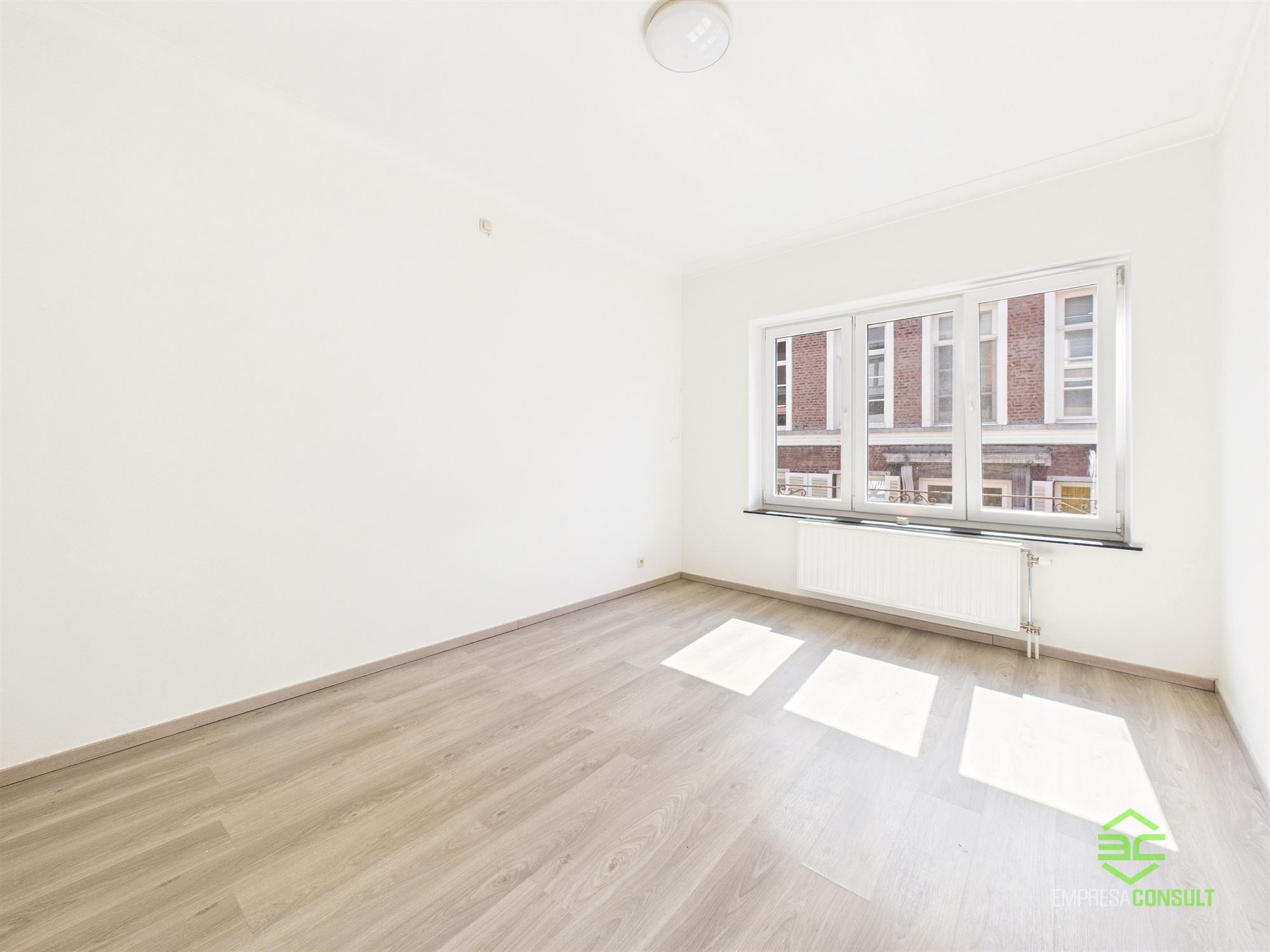 Instapklaar app met 1 slpk en garage in het centrum! foto 4